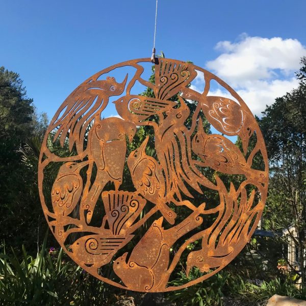 CIRCLE OF BIRDS
